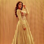 Priyanka Chahar Choudhary Instagram - Overwhelmed with all the love for #Zohrajabeen! ♥️ Thank you to each and everyone of you. Keep dancing and spreading the love! 💃❤️ Makeup and hair- @makeoverbysejalthakkar Style by @stylingbyvictor @sohail__mughal___ Assisted by @styleby_antara Outfit @gazalguptacouture Earrings @rubans.in