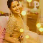 Priyanka Chahar Choudhary Instagram - Love and light ✨✨✨ Thank you to @kamli_fashion for saving the day always #priyankachaharchoudhary