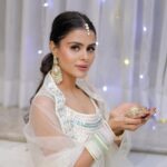 Priyanka Chahar Choudhary Instagram - 🤍🤍🤍 @shivaliahmedabad @vblitzcommunications Photographer - @lsd.photography.official Retoucher - @wasey_rock69 Makeup - @ansarireshma_makeup Hair - @makeoverbysejalthakkar Team - @greenlight__media