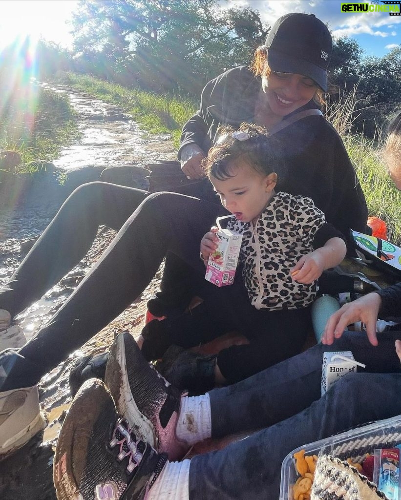 Priyanka Chopra Instagram - The magic of nature. Her first hike. She touched everything, jumped in puddles till she was muddy till her knees. To witness her in real time experiencing everything for the first time.. is just her magic dust that she sprinkles in my life every day. ❤️😍🙏🏽 Topanga State Park