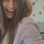 Priyanka Deshpande Instagram - Bellissimo :) . . . #monday #newweek #happyholi #color #vacation #unitedkingdom #travelling #london #londondiaries #selfie #selfiegirl #happyweek #uhappyihappy London, Unιted Kingdom
