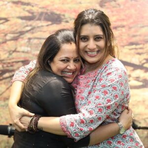 Priyanka Deshpande Instagram - @archanachandhoke Akka, when you asked me to be a guest on #avalumnaanum I thought it would be a casual catch up between two long time friends. By the end of shooting it became clearer than ever that I was sitting with one of the finest interviewers in the industry -- rarely have I felt such a range of emotions over the course of one chat. There were laughs, tears, jabs, and heartfelt wishes, and I left feeling supported, loved, heard and healed. Thank you for showing the world a #nofilters Priyanka. Thank you for this chance to share a slice of my life honestly with the world. I love you, I love you more, I love you most, I love you mostest and I hope this season of #AvalumNaanum is everything you want it to be❤️❤️