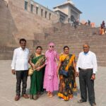 Priyanka KD Instagram - Let’s begin my BirthDay with family … every year I celebrated my birthday out of India with frnds , clubs , dance and whatever bull shit but Now i want celebrate like this #kashivishwanath #kashi #kashivishwanathtemple #varanasi #banaras #priyankakholgade #birthday #birthdaygirl #priyankakd