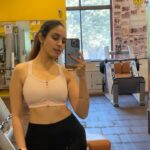 Priyanka KD Instagram - Kis kis ko jab gym mai koi nahi hota to gym karna accha lagta hai ? #reels #reelsinstagram #reelsindia #reelkarofeelkaro #fit #fitnessmodel