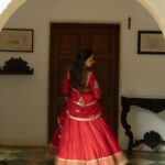 Priyanka Mohan Instagram - 🌶️🌶️🌶️ Outfit- @lajjooc Accessories- @karnikajewelshyd Footwear- @aprajitatoorofficial Styled by- @openhousestudio.in Styling team- @prarthanasrinivasaraja @mithra_kandhaswaami Photos @kannasrihari Hair @chinnahairstylist