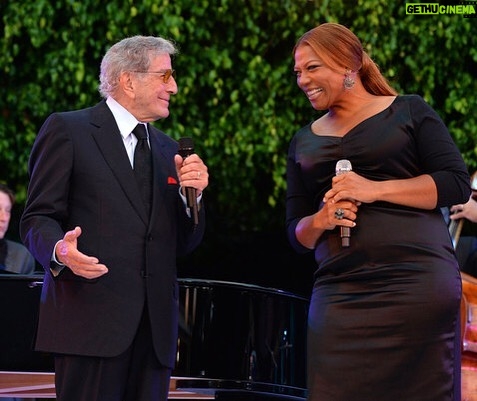 Queen Latifah Instagram - Happy 94th birthday to my friend the legendary @itstonybennett 🎉 50 years ago you recorded #TheBestIsYetToCome and that message is as important today as it was 5 decades ago. Thank you for your positivity, friendship, and music ❤️