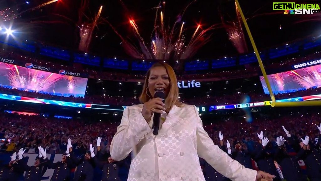 Queen Latifah Instagram - Honored to be a part of the 9/11 tribute singing with a choir of NYC First Responders ❤