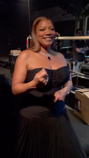 Queen Latifah Instagram - Warming up as host for amfAR in #Cannes!