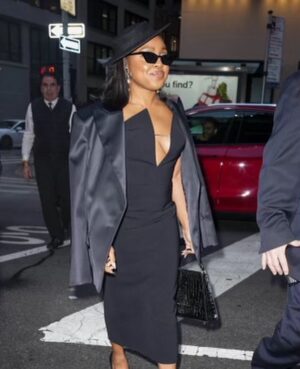 Quinta Brunson Instagram - @csiriano ❤️
A perfect first show for my first fashion week.

@csiriano down to the socks 
Hair @hairbykmiller 
Mua @jessicasmalls 
Stylist @bryonjavar 
Nails @customtnails1