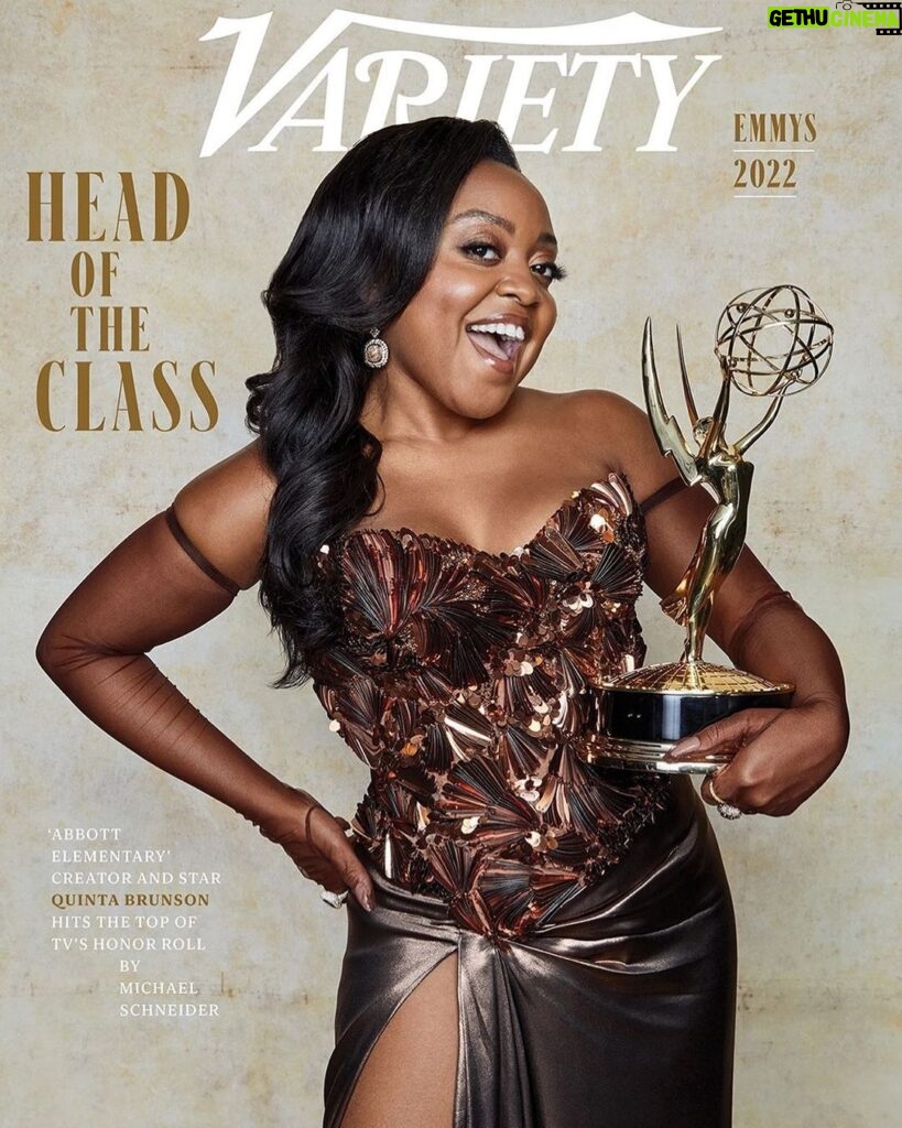 Quinta Brunson Instagram - @variety crashed an emmy party to get this cover and I’m not mad at it. Photo by @dandoperalski