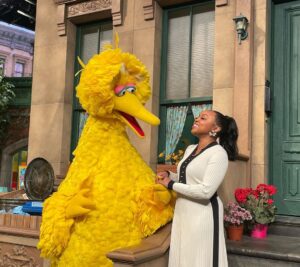 Quinta Brunson Instagram - Speechless.

 @sesamestreet #season54
