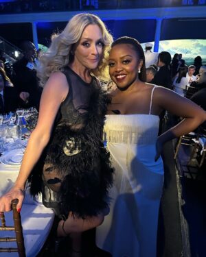 Quinta Brunson Instagram - Good ole’ fashioned dump :)