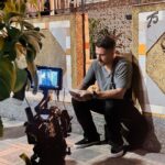 Rômulo Estrela Instagram - Não tem como fazer cinema no Brasil sem acreditar muito nisso. Tem que ter coragem, estar disponível, amar esse ofício. O cinema nacional, original, tão autêntico em suas histórias, é uma potência inquestionável e é maravilhoso fazer parte disso. Acabamos na última sexta as filmagens de “Maldito Benefício” e quero agradecer muito a todos que fizeram parte desse projeto lindo. Muito obrigado especialmente ao meu amigo e companheiro de jornada @antoniofagundes pela oportunidade. Fui feliz do início ao fim 🎬🙌