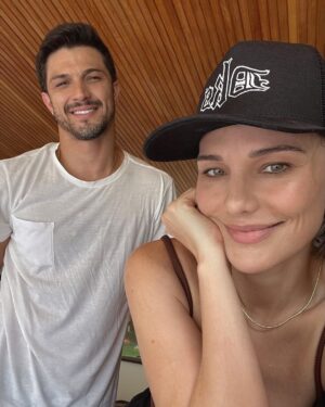 Rômulo Estrela Instagram - domingo em casa com minhas melhores companhias