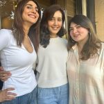 Raashi Khanna Instagram – Movie date with my girls and a विचित्र प्राणि @bodhayanroychaudhury 🍿 
@_vaanikapoor_ @rabbeqaiqbal @makeupbyshefali.s ♥️