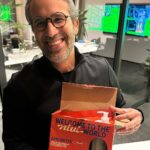 Rafa Brites Instagram - Liderança de Propósito uma imersão da @singularityubr para repensarmos caminhos . 3 dias especiais aqui @distritoitaqui sonho do meu amigo @adelsonsousa . Acredito que as empresas são os grandes agentes de transformação da sociedade, quando me formei em administração o objetivo era estar dentro desses ecossistemas e poder contribuir. A vida é maluca , dei mil voltas na minha profissão e ha uns 2 anos voltei a me voltar para o mundo Corp , me considero uma outsider quando não entendo algumas siglas de cargos no Linkedn . Mas numa boa roda em volta da fogueira com @alecacaushow não existe cargo nem crachá, somos pessoas pensando em como podemos evoluir. Ate a proxima!