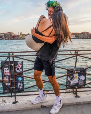 Rafa Polinesio Instagram - En esta locura que se llama Amor ⚡️