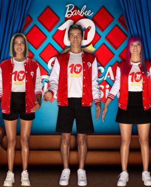 Rafa Polinesio Instagram - NUEVAS Figuras de colección Barbie
Celebrando el cierre de la #DecadaPolinesia 
Gracias por todo su amor y apoyo estos años. Vamos por la siguiente etapa juntos? #TodoEsPosible