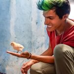Rafa Polinesio Instagram - Ya vieron el video de Mis primeros pollitos?? Siempre tuve la idea de tener algunos, pero no imaginé que esto me fuera a suceder en algún momento de la vida. Es muy interesante pero es una locura!! Corren por todos lados 🐓 🐥 🐥 🐥 Ahora estaremos haciendo un live mejorando su casa. En mis historias el link!!