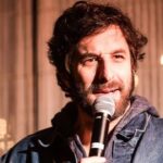 Rafinha Bastos Instagram - Saudade de fazer sofisticadas piadocas sobre meu pênis. /// I miss telling dick jokes for a living (📸: @dandavieshere FREEHOLD Brooklyn