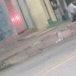 Rafinha Bastos Instagram - Mais um George Floyd de todo dia no Brasil. Ah... se o mundo soubesse como são as coisas aqui. A imagem é tão comum para nós, que nem choca mais. O mundo protestando a morte de 1 homem e nós anestesiados... cansados. #policebrutality #brasil /// 🇺🇸 The Georges Floyds of every day in Brazil. Ah... if the world knew how things are here. The image is so common to us that it doesn’t shock us anymore. The world protesting the death of 1 man and we were anesthetized ... tired. Sad.