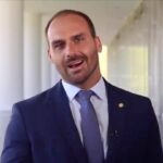 Rafinha Bastos Instagram - A abertura do programa do Eduardo Bolsonaro no Youtube ficou show!