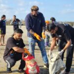Raftaar Instagram - Thank you mere bhai @raftaarmusic for joining us today and making 264th week of @beachwarriorsindia strongest 💪✨️ #Earthday became even more special with your presence and motivation 💚✨️ Eagerly waiting for more such projects together 🤞 Love you Bhai 🧿🤗❤️ Juhu Koliwada