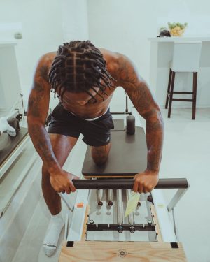 Raheem Sterling Instagram - Back in the lab 💪🏽