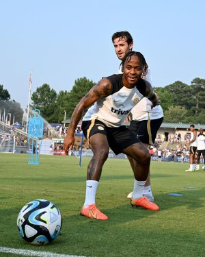 Raheem Sterling Instagram - Pre-Season done 🔵🙏🏽 Thank you 🇺🇸