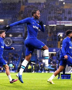 Raheem Sterling Instagram - Straight Back To It. Great way to end the year in front of the fans 🔥