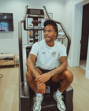 Raheem Sterling Instagram - Back in the lab 💪🏽