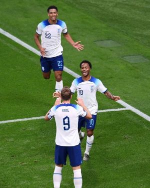 Raheem Sterling Instagram - Starting in Style 🔥🏴󠁧󠁢󠁥󠁮󠁧󠁿