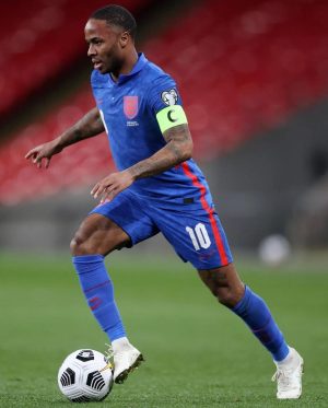 Raheem Sterling Instagram - Ten years ago on this very day, I made my debut for @england; something I’d dreamed about since I was a boy staring up at those Wembley arches from my back garden. Every muddy Sunday League match and gruelling training exercise led me to that moment, where I could stand up and proudly represent the Three Lions. 

Now here I am, ten years later, wearing number 10, heading into my third World Cup with the next generation of legends, and now it’s me holding the most caps...🤯 reality really can be crazier than dreams. 

The thing that stands out the most is our twelfth man: the fans. By our side with the energy and voice to lift us through every moment and power us up for every duel. I cannot wait to hit that stage again in an @england shirt 🏴󠁧󠁢󠁥󠁮󠁧󠁿🦁🦁🦁

Thank you everyone. Let’s go!!!!!!!