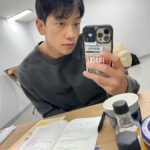 Rain Instagram - 음청~ 열공중👋🔥