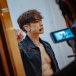 Rain Instagram - 단 한번의 무대 …#netflix 테이크 원🙏#oneshotoneopportunity 🔥🔥🔥🔥🔥🔥🔥🔥🔥🔥🔥🔥🔥🔥🔥 https://www.netflix.com/search?q=&jbv=81536826