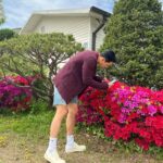 Rain Instagram - 촬영중~꽃놀이…🌸🌺