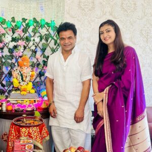 Rajpal Yadav Instagram - Ganpati Bappa Morya! 🙏🏻 

@radharajpalyadav @palakmuchhal3 @juhiparmar @hitentejwani 

#ganpatibappamorya #ganpati #ganeshfestival