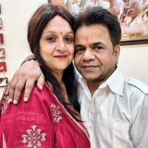 Rajpal Yadav Instagram - Happy Karva Chauth Everyone ! 🌕

#instagram #instagood #rajpalyadav