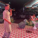 Rajpal Naurang Yadav Instagram - My favourite place to be … on stage in front of a lovely crowd ! Missing the Navratri garba fun, it went by so fast! Stylist : @shrutiyamganti0218 Outfit : @jiya_fashion_designer #rajpalyadav #latepost #navratri2023