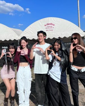Ramida Jiranorraphat Instagram - Have so much fun today!
This will forever be in my memory 
Love u guys so much🤍
#bmmf13