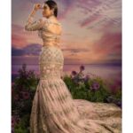 Ramya Pandian Instagram - Striking a pose to welcome the New Year 2024 – may it be a year filled with laughter, love, and unforgettable moments. Cheers to a beautiful journey ahead! 🌟📸 #newyear2024 #happynewyear Photography @anupamasindhia Outfit @zarigaibygitanjaliofficial MUA @wanitaz_artistry Jewellery @konikajewellery Decor @maitrievents Team @livingin24fps