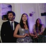Ranbir Kapoor Instagram - Literally cannot get over these cute pictures of #RanbirKapoor and #AliaBhatt ☀️