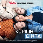 Rangga Azof Instagram - Vidio Original Series: Kupilih Cinta. Kisah tentang bagaimana pilihan Riri dalam cinta, membuahkan intrik dalam kehidupan Bandi dan Harris. ⁣ ⁣⁣ Diadaptasi dari novel legendaris “Seandainya Aku Boleh Memilih” karya Mira W. Serial yang dibintangi oleh @aurelie @azofrangga @randpunk @pusparitchwary_ @ibrhmrsyd @raquelklarkin ⁣ ⁣ Dapat kamu saksikan sebentar lagi, eksklusif hanya di Vidio!⁣ ⁣⁣ #SaatnyaHarusMemilih #KupilihCinta #SemuaAdaDiVidio #vidiooriginals