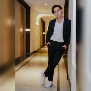 Rangga Azof Instagram - Stay positive, work hard and believe in yourself.
📸 : @ikhsanprastowo 
#BOSSIndonesia #StyledbyBOSS #BOSS