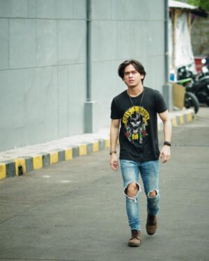 Rangga Azof Instagram - @abudherypastrana 🌹