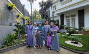 Rangga Azof Instagram - Minal aidin wal faizin .. maaf lahir batin
