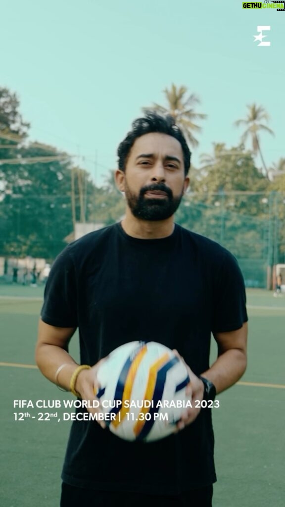 Rannvijay Singha Instagram - The #ClubWC fever is at its peak 📈 @rannvijaysingha is ready! What about you? 🤩⚽ Join him and watch all the action at 11:30 PM, LIVE on EurosportIndia 📺 #EurosportIndia #Football #HomeOfTheClubChampions #ChampionsKaGhar