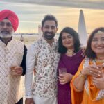 Rannvijay Singha Instagram - Indian weddings are a vibe! #family #satnamwaheguruੴ 🙏🏼🌑