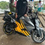 Rannvijay Singha Instagram - Can’t wait to ride my F77 @ultraviolette_automotive soon! #electric ⚡️🌏🌳 #bikerboy #bikerboyforlife #ridetolive #livetoride @rishabhbhatnagar007 can’t wait for ur edit either!
