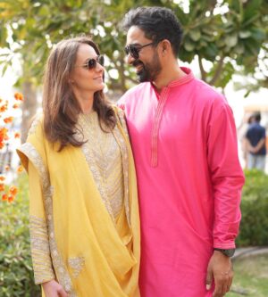 Rannvijay Singha Instagram - The lyrics in the beginning explain us perfectly!
Happy birthday @priankasingha , love u loads and loads my crazy wife! 
Have a super duper year, the kids and I are so grateful for you and we appreciate all that you do for us. 
#satnamwaheguru 🙏🏼🌑